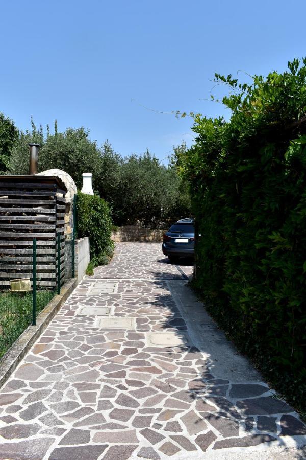 Postaja 33 Zgornje Skofije Exterior foto